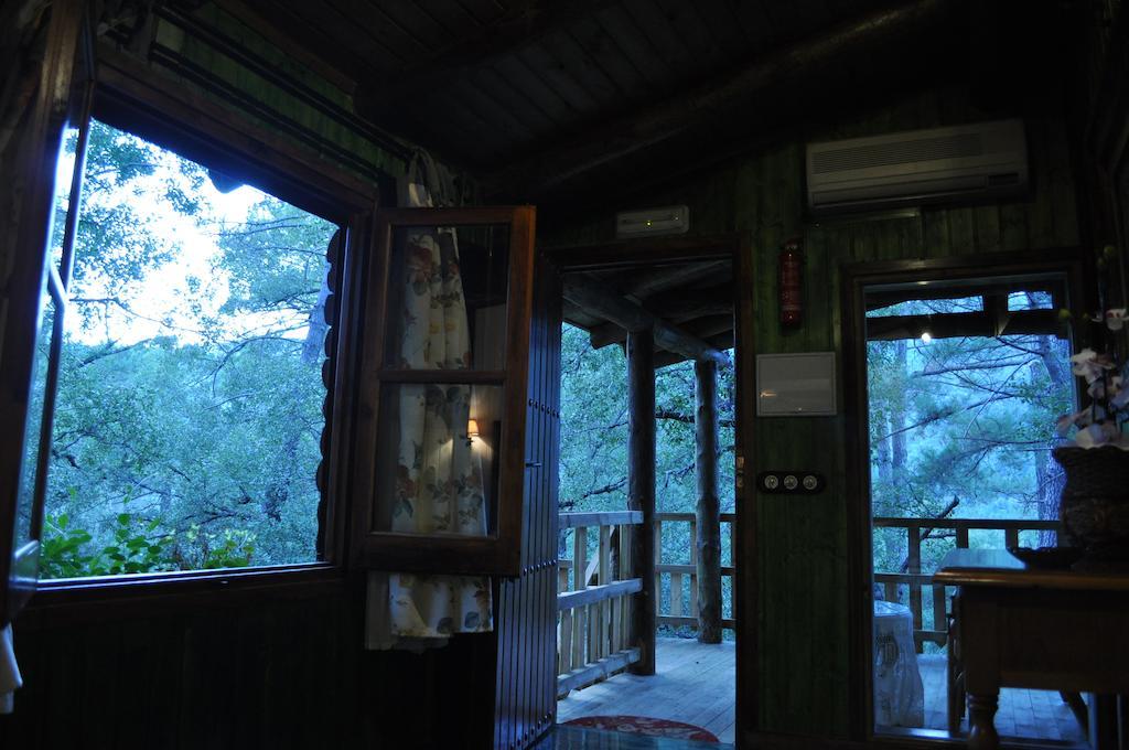 Los Nidos De Santa Maria Arroyo Frio Oda fotoğraf